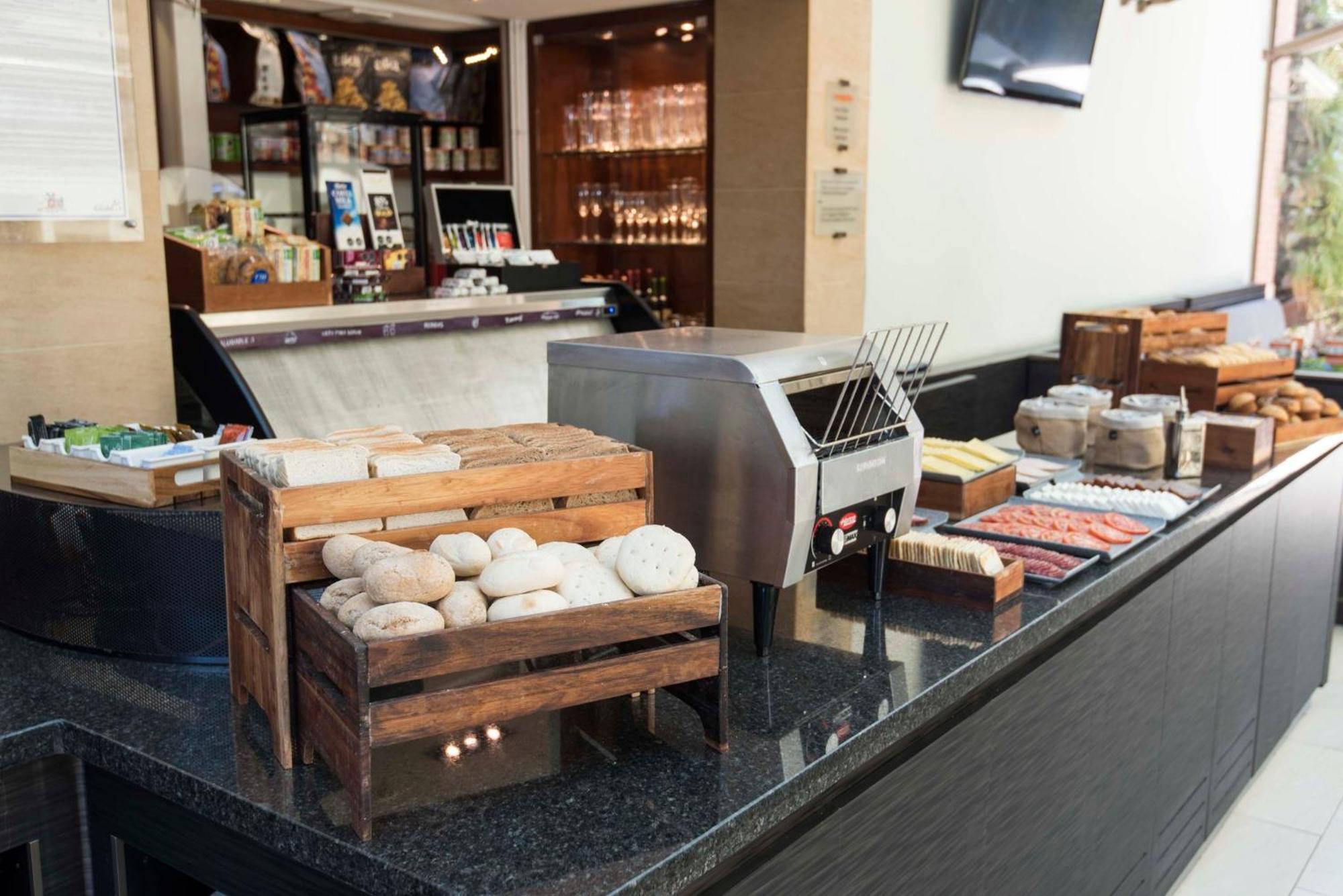 Holiday Inn Express Santiago Las Condes By Ihg Luaran gambar